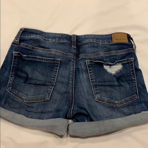 American Eagle Super Stretchy Mid-rise shorts - Picture 3 of 3
